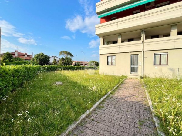 appartamento in vendita ad Udine in zona Paparotti