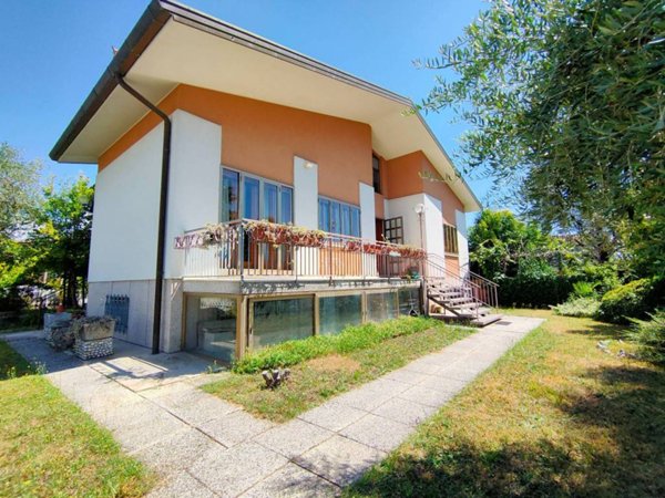 casa indipendente in vendita ad Udine