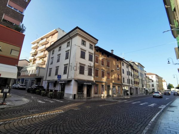ufficio in vendita ad Udine