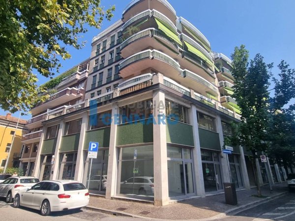 ufficio in vendita ad Udine