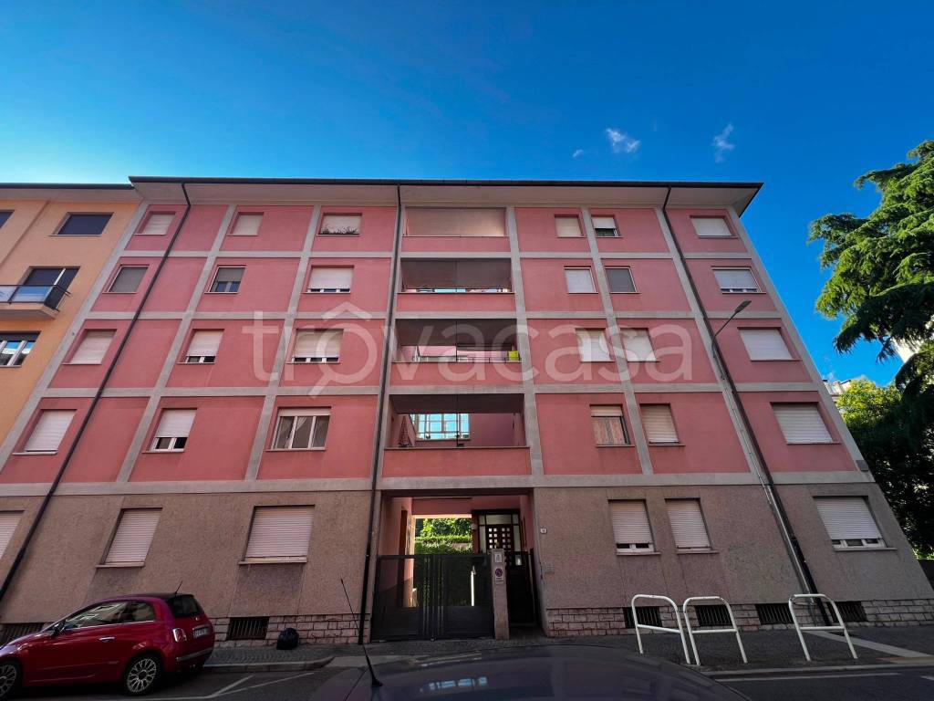 appartamento in vendita ad Udine in zona Centro Storico