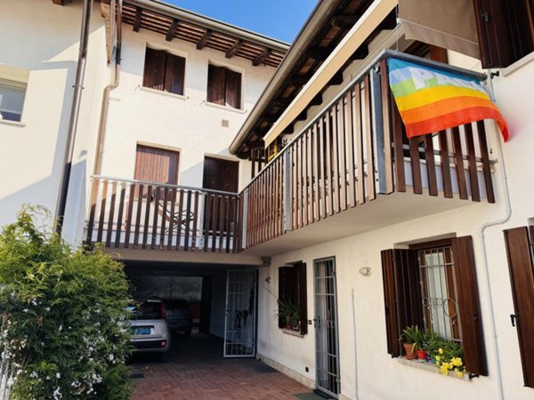 casa indipendente in vendita ad Udine