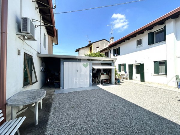 appartamento in vendita ad Udine in zona Baldasseria