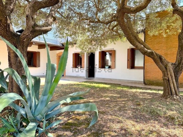 casa semindipendente in vendita ad Udine in zona San Paolo/Sant'Osvaldo