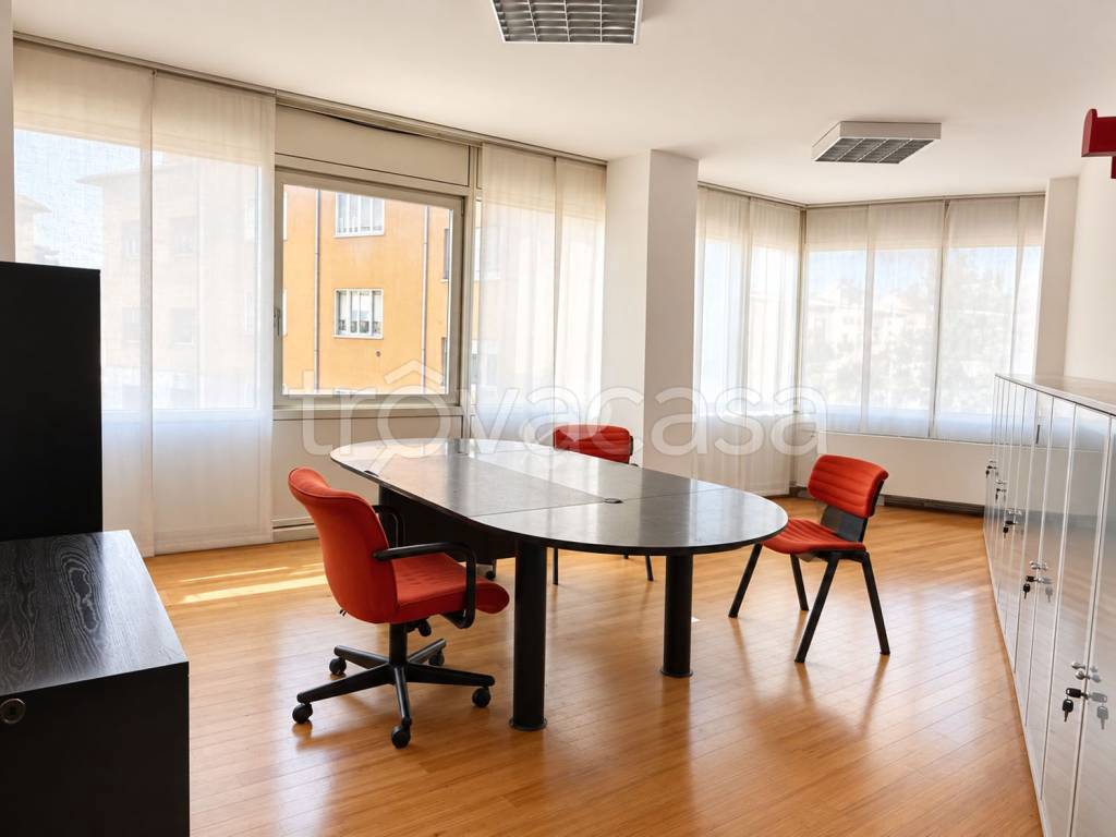 ufficio in vendita ad Udine
