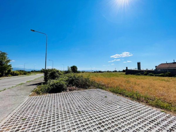 terreno in vendita ad Udine in zona Baldasseria