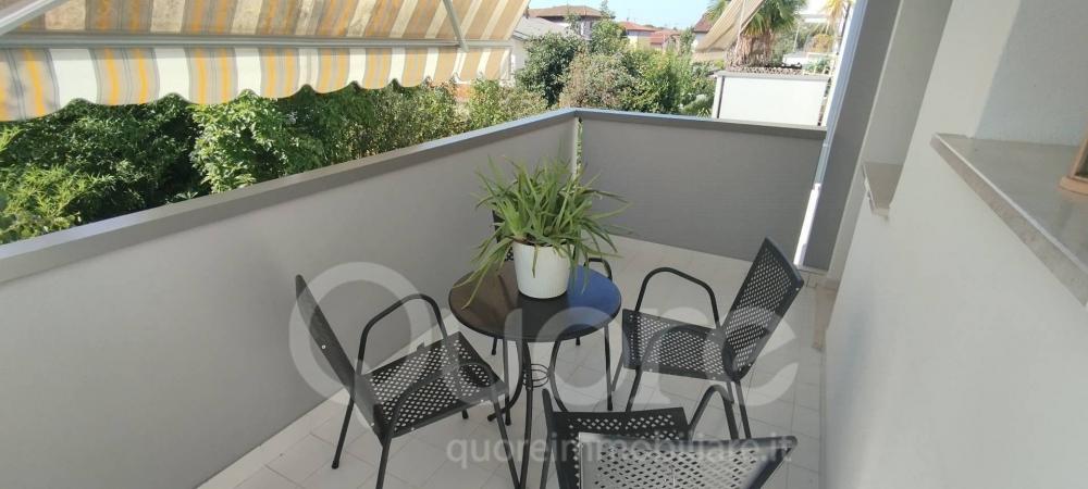 appartamento in vendita ad Udine in zona Vât