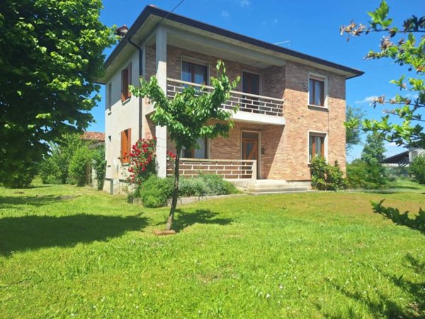 casa indipendente in vendita a Varmo