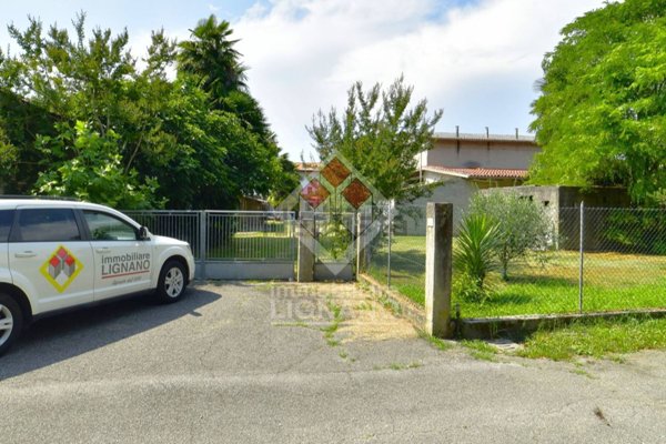 casa indipendente in vendita a Varmo in zona Canussio