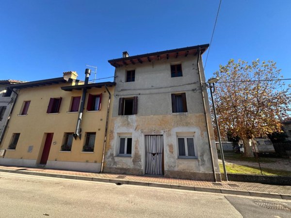 casa indipendente in vendita a Varmo