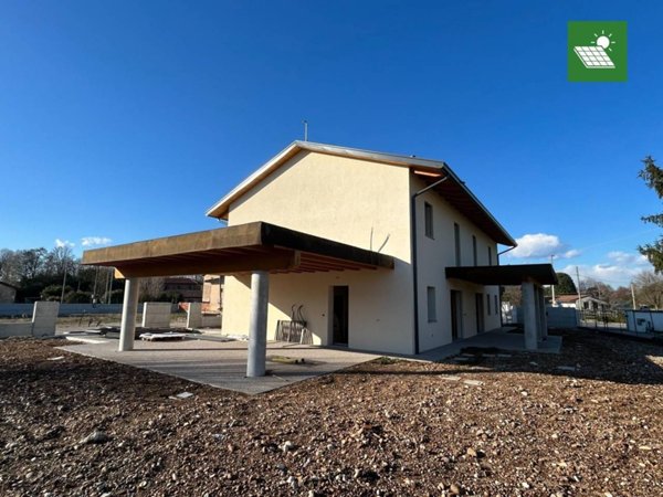 casa indipendente in vendita a Varmo