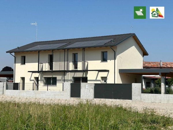 casa indipendente in vendita a Varmo