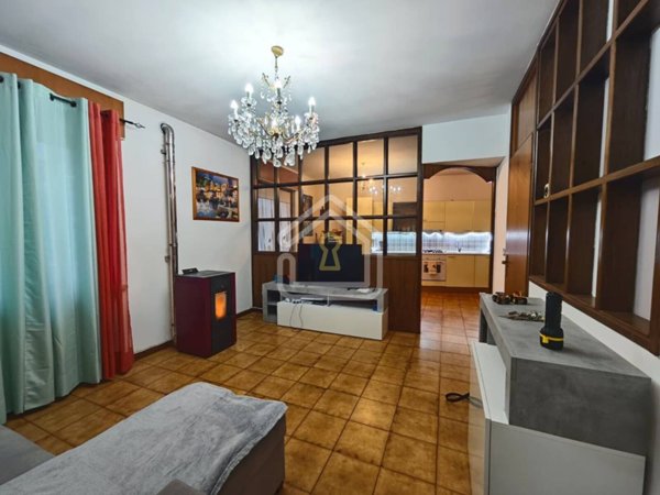 appartamento in vendita a Varmo in zona Santa Marizza