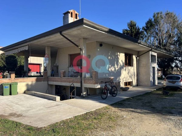 casa indipendente in vendita a Varmo