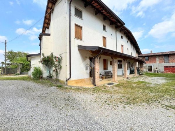 casa indipendente in vendita a Varmo