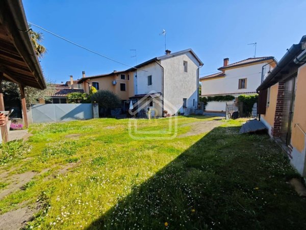 casa indipendente in vendita a Varmo in zona Belgrado
