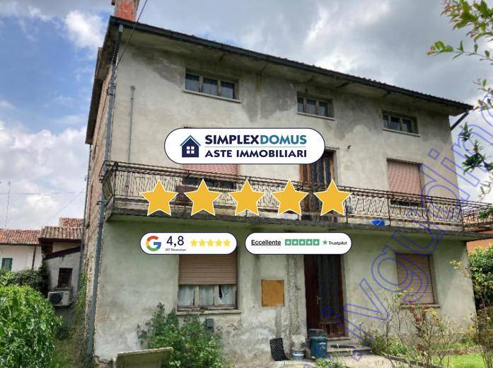 casa indipendente in vendita a Varmo in zona Roveredo