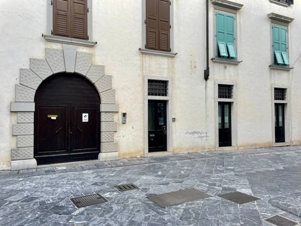 negozio in vendita a Venzone