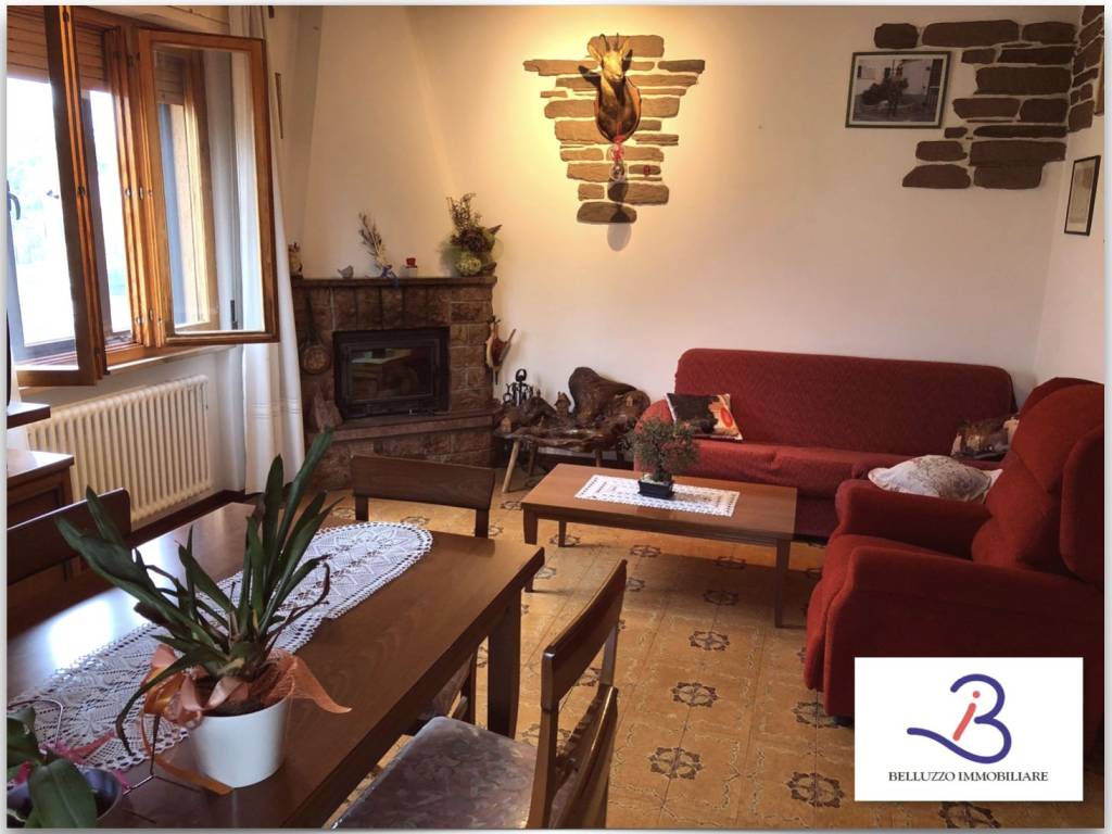 casa indipendente in vendita a Venzone