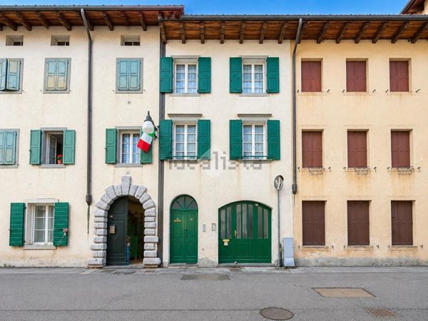 casa indipendente in vendita a Venzone