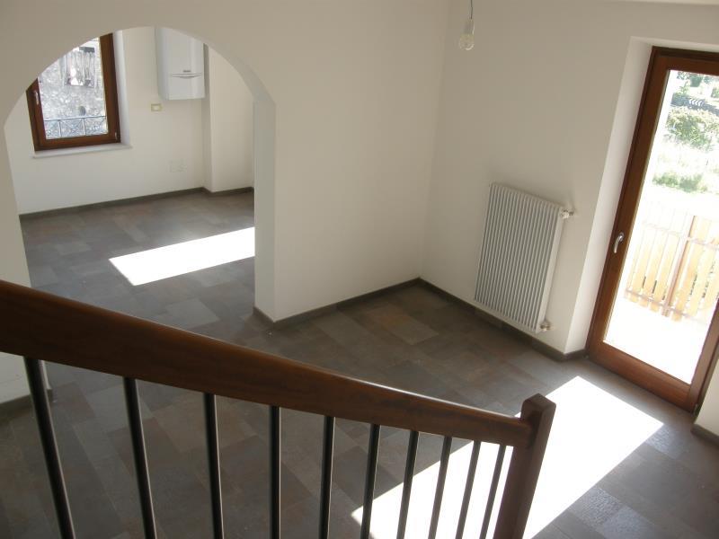 appartamento in vendita a Verzegnis in zona Chiaicis