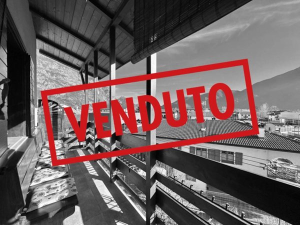 casa indipendente in vendita a Villa Santina
