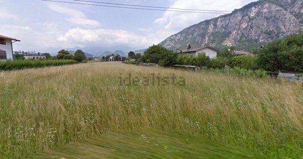 terreno edificabile in vendita a Villa Santina in zona Invillino