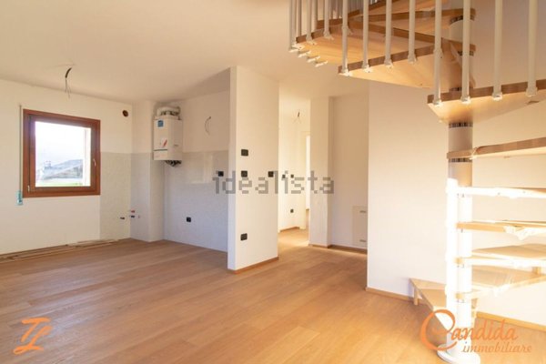 casa indipendente in vendita a Villa Santina