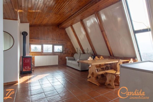 casa indipendente in vendita a Villa Santina