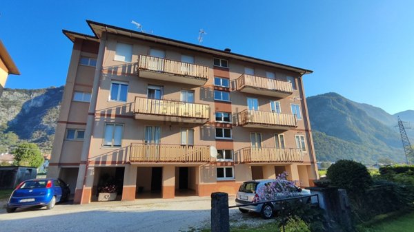 casa indipendente in vendita a Villa Santina