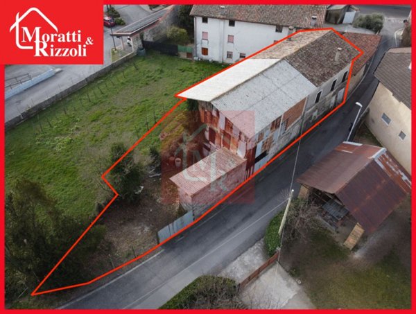 casa indipendente in vendita a Visco