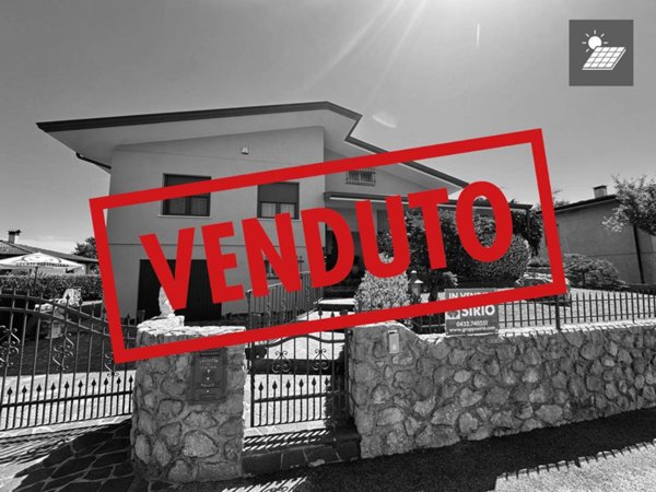 casa indipendente in vendita a Visco