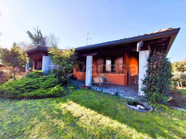 casa indipendente in vendita a Visco
