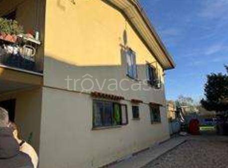 casa indipendente in vendita a Visco
