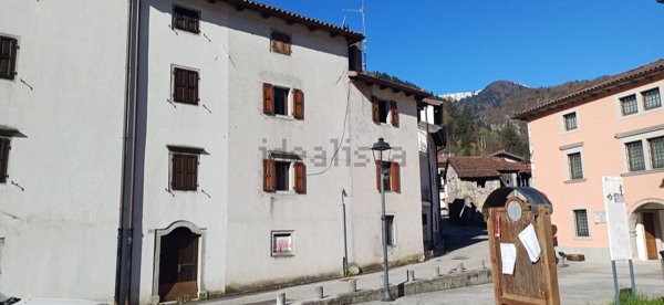 casa indipendente in vendita a Zuglio