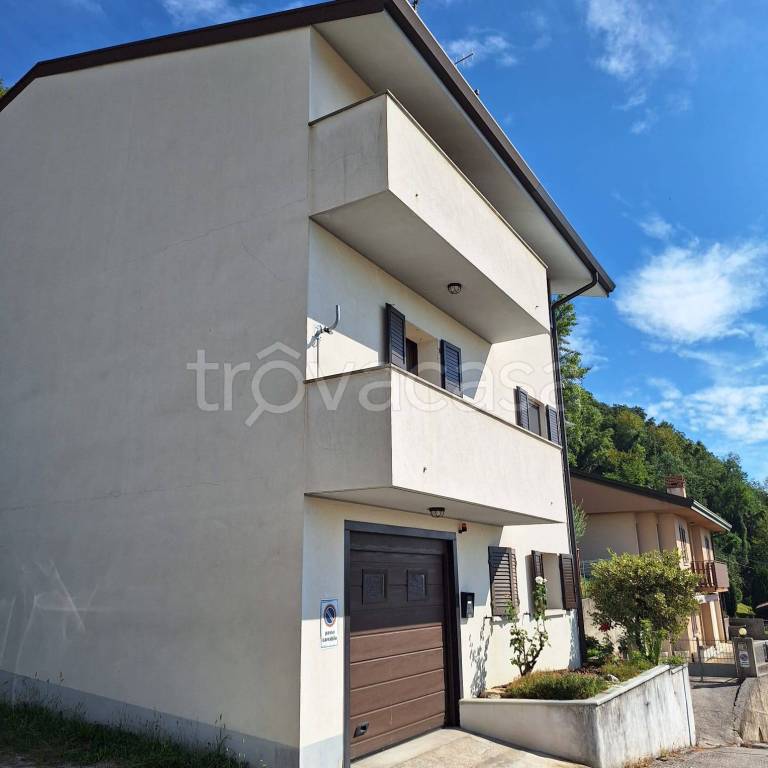 casa indipendente in vendita a Forgaria nel Friuli in zona Cornino