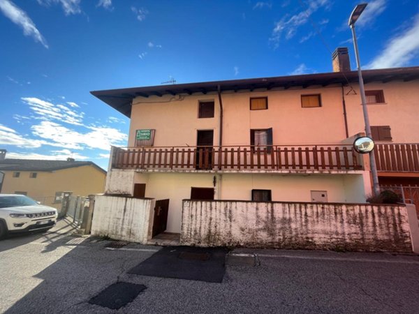casa indipendente in vendita a Forgaria nel Friuli in zona Cornino