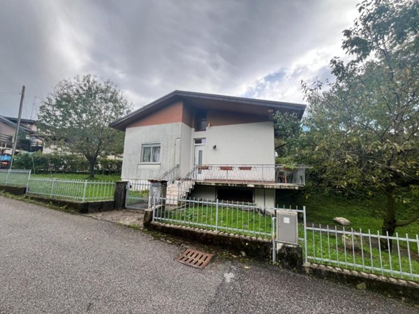 casa indipendente in vendita a Forgaria nel Friuli