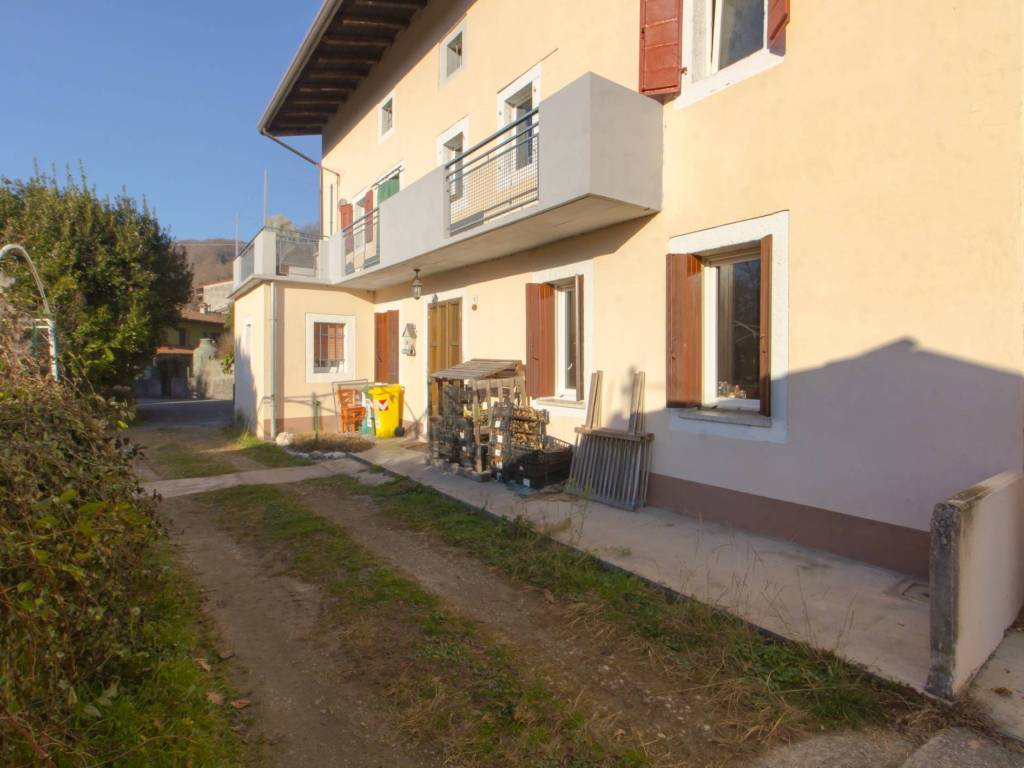 casa indipendente in vendita a Forgaria nel Friuli in zona Flagogna