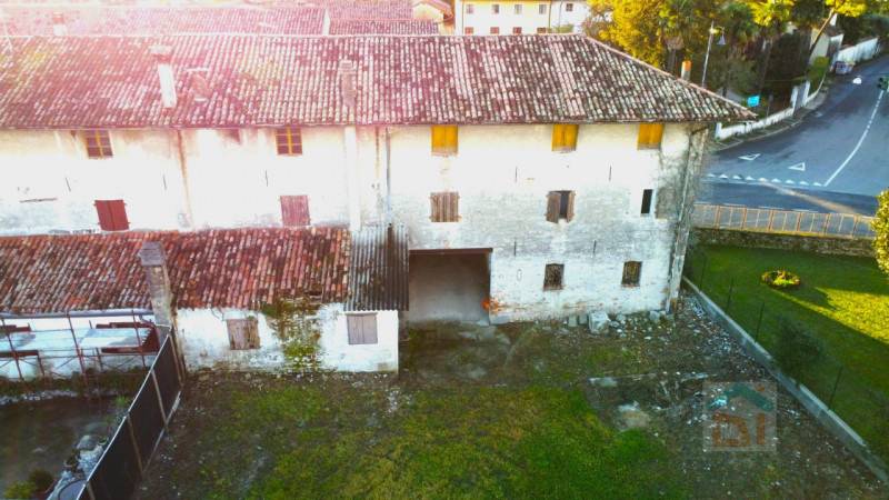 casa indipendente in vendita a Campolongo Tapogliano
