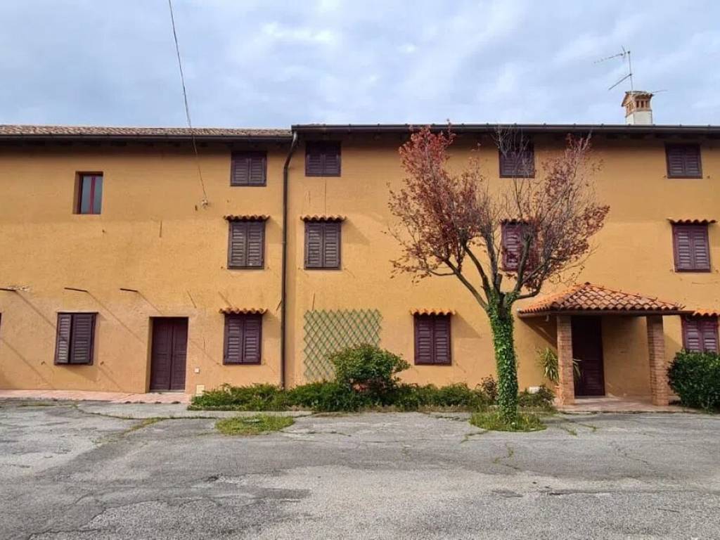 casa indipendente in vendita a Campolongo Tapogliano