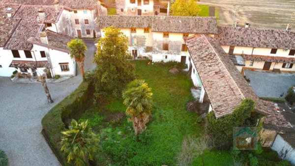 casa semindipendente in vendita a Campolongo Tapogliano