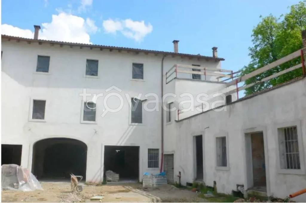 casa indipendente in vendita a Campolongo Tapogliano
