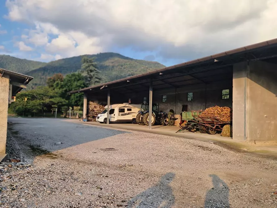 locale di sgombero in vendita a Campolongo Tapogliano