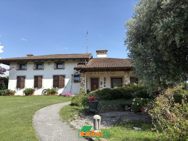 casa indipendente in vendita a Campolongo Tapogliano