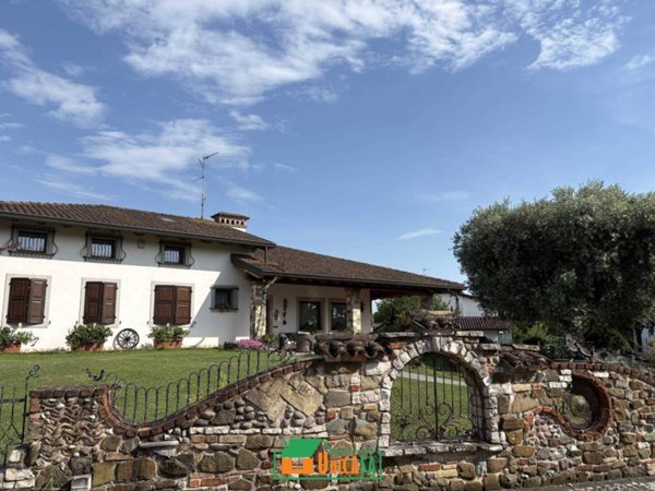casa indipendente in vendita a Campolongo Tapogliano