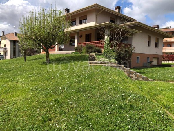 casa indipendente in vendita a Rivignano Teor