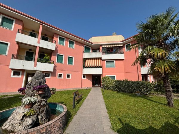 appartamento in vendita a Rivignano Teor in zona Rivignano