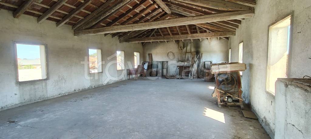 casa indipendente in vendita a Rivignano Teor