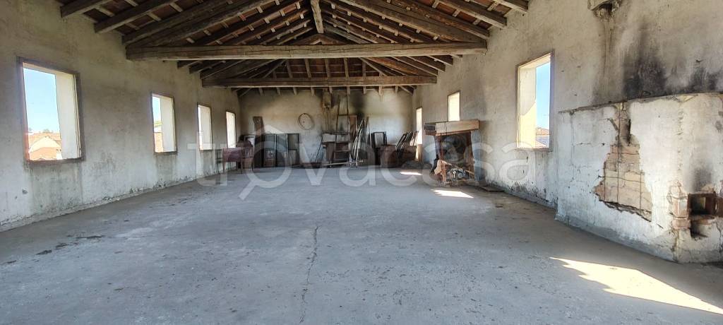 casa indipendente in vendita a Rivignano Teor